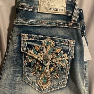 Grace in LA. Size 31. Brand new.